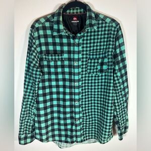 QUIKSILVER size S men’s button snap down shirt, long sleeve, teal color, pockets